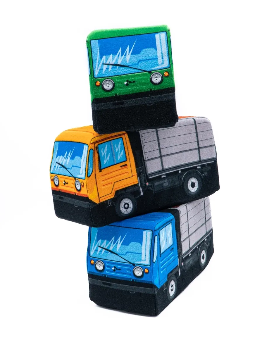 Camion cuscino di peluche Multikára M25