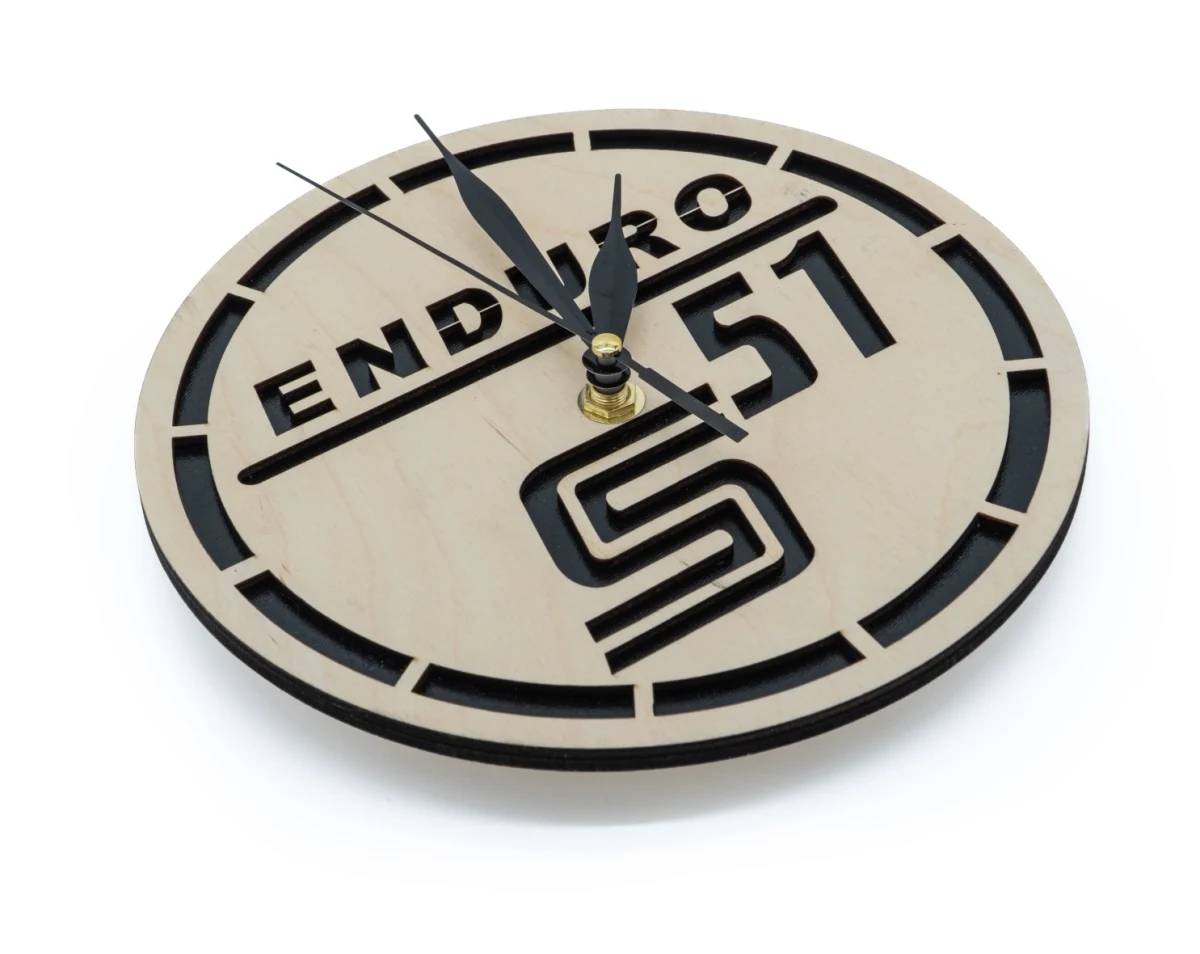 230_drevene-hodiny-enduro-s51-02